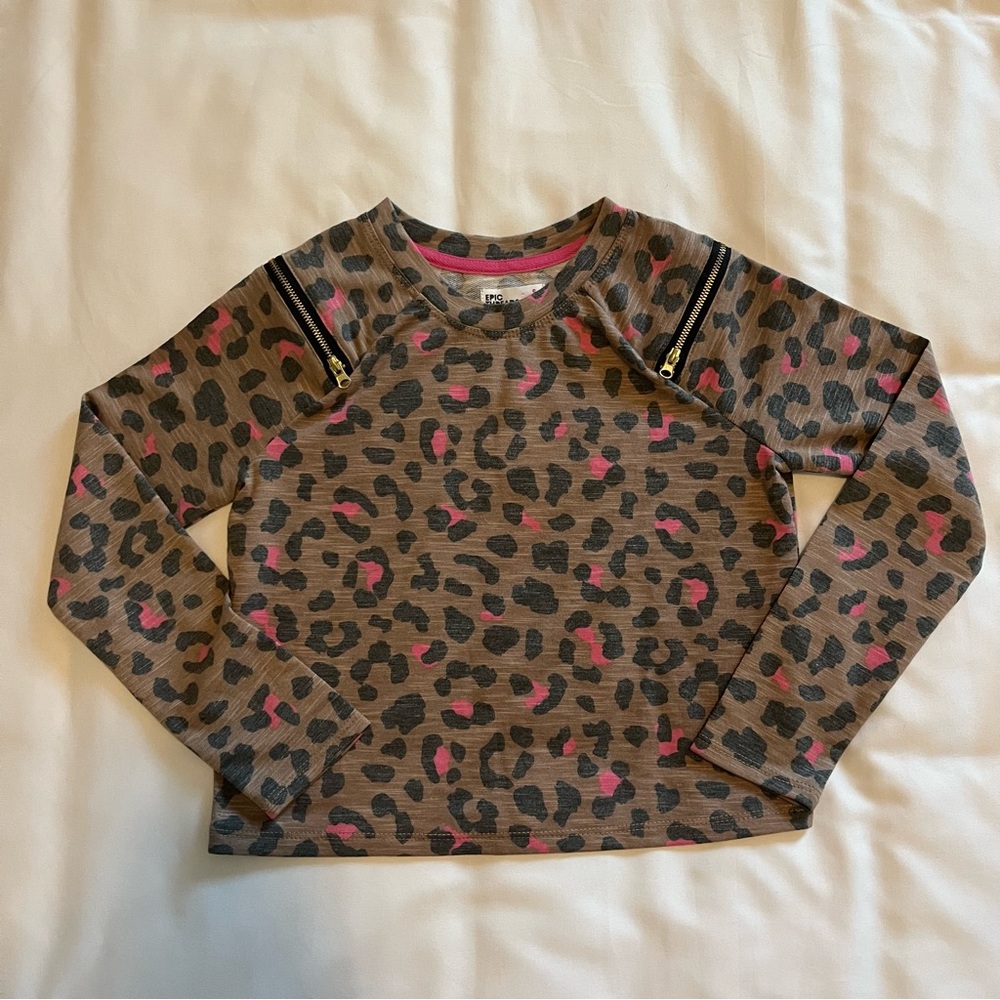 NWT Epic Threads Long Sleeve Leopard Cheetah Zipper Shirt - Size Small